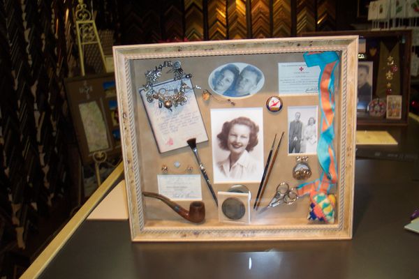 Mona Lisa's Custom Framing & Prints