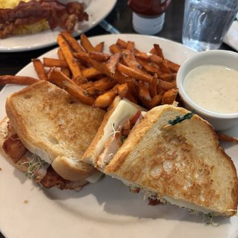 Good Stuff Restaurant -  Palos Verdes - Turkey Bacon Melt - American Near Me - Rolling Hills Estates, California