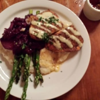 Sanders Ridge - Wine Tasting Room Near Me - Boonville, North Carolina