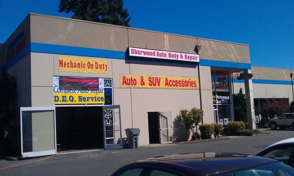 Sherwood Auto Body