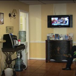 Acosta Dental Arts, PA - Comfortable waiting area with complimentary coffee