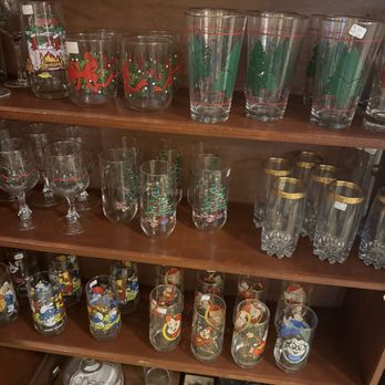 Rust-N-Shine - Holiday cup collection - Antiques Near Me - Baltimore, Maryland