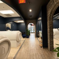 OxygenWell - FDA approved high pressure with 100% oxygen - now four hyperbaric chambers in Sherman Oaks for your lifestyle