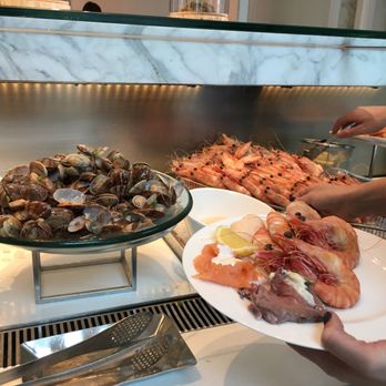 Conservatory - Oysters are minimal size but with fresh taste - Italian Near Me - Melbourne, VIC Conservatory - Oysters are minimal size but with fresh taste - Italian Near Me - Melbourne, VIC