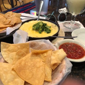 Mary Lou's Cafe - Fajita queso - Mexican Near Me - San Antonio, Texas