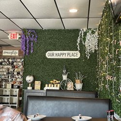 Fat Stork - Adorable decor