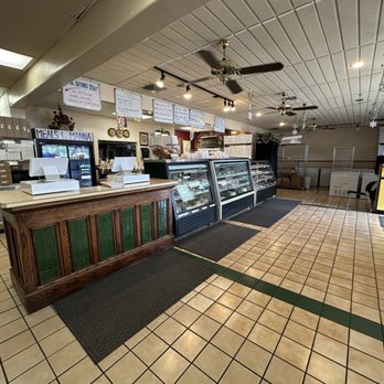 Manna Bakery & Deli - Main area - Bakeries Near Me - Littleton, Colorado Manna Bakery & Deli - Main area - Bakeries Near Me - Littleton, Colorado