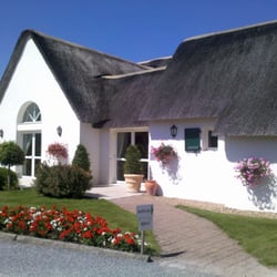 Auberge les Typhas-Les chaumieres du lac
