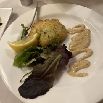 PIER 22 - Crab Cake - just ok - New American Near Me - Bradenton, Florida PIER 22 - Crab Cake - just ok - New American Near Me - Bradenton, Florida