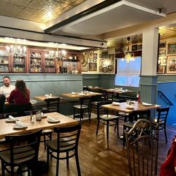Josie Kelly's Public House