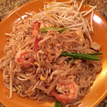Brown Sugar Cafe - Country Pad Thai - Thai Near Me - Boston, Massachusetts