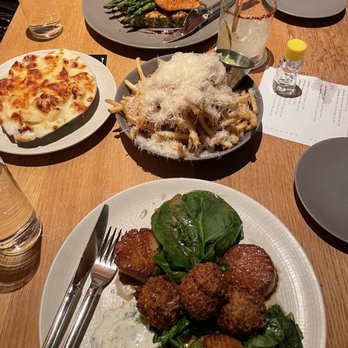 Shaker + Spear - Scallops Truffle Parmesan Fries Mac & Cheese Steelhead - Seafood Near Me - Seattle, Washington Shaker + Spear - Scallops Truffle Parmesan Fries Mac & Cheese Steelhead - Seafood Near Me - Seattle, Washington