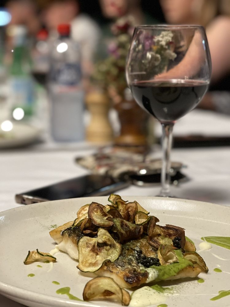 PORTOBELLO CAFFE 24 Photos & 23 Reviews 3 E Circular Quay, Sydney