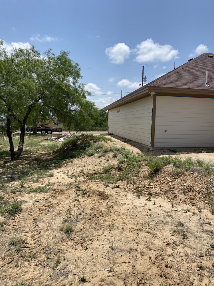 RMX LOAD & HAUL 25 Photos Zapata, Texas Tree Services Phone