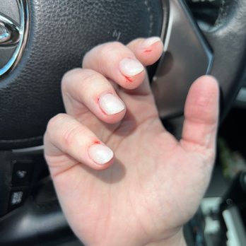Paris Nail Lounge - Nail Salons Near Me - Bakersfield, California