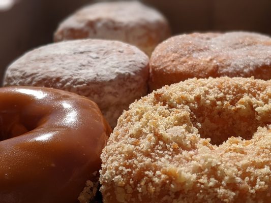 Dandee Donut Factory by null