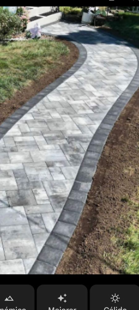 Slide of Ulloa Family Paving & Concrete