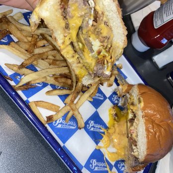 Pappas Burger - Lucy Juicy Burger - Burgers Near Me - Houston, Texas