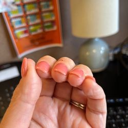 Mt Nails And Spa