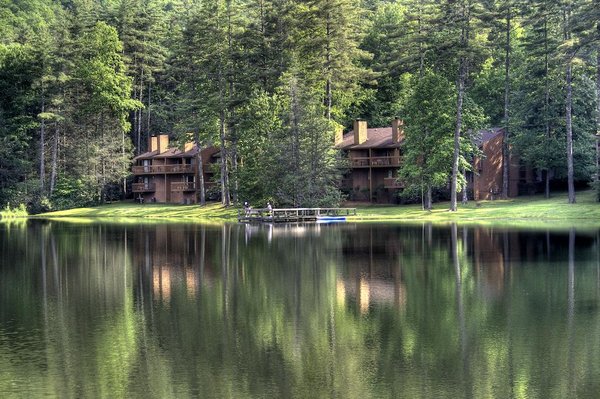 Sapphire Valley Resorts by null