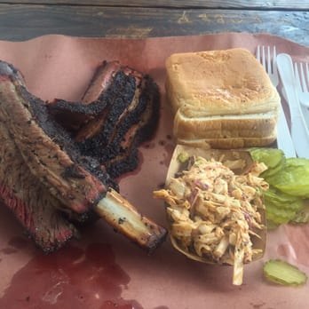 la Barbecue - Beef rib, brisket and coleslaw - Barbeque Near Me - Austin, Texas la Barbecue - Beef rib, brisket and coleslaw - Barbeque Near Me - Austin, Texas