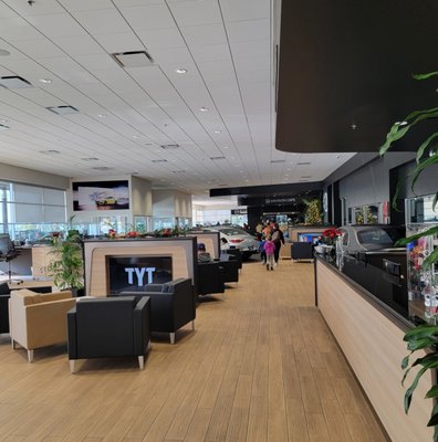 MERCEDES-BENZ OF WEST COVINA SERVICE - Updated February 2026 - 188