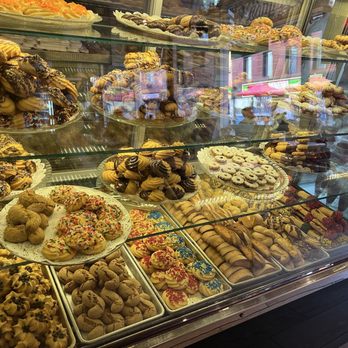 Cannoli King - Cookies - Desserts Near Me - New York, New York Cannoli King - Cookies - Desserts Near Me - New York, New York