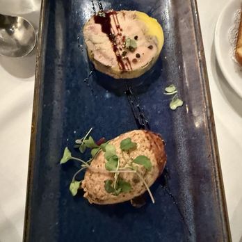 Etoile Cuisine et Bar - French Near Me - Houston, Texas