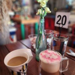 Magnolia Cafe 