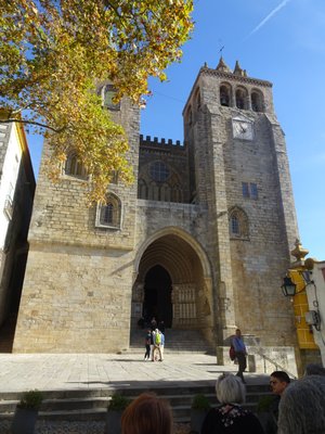 Cathedral of Évora by null