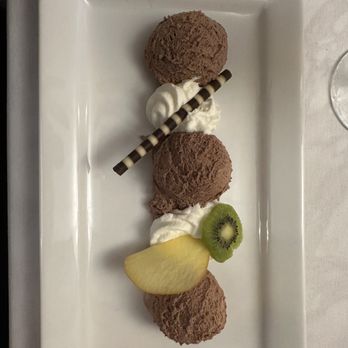 Cafe Largo - Chocolate mousse - French Near Me - Largo, Florida Cafe Largo - Chocolate mousse - French Near Me - Largo, Florida