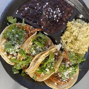 Maskadores Taco Shop - 4 street tacos combo - Tacos Near Me - Phoenix, Arizona Maskadores Taco Shop - 4 street tacos combo - Tacos Near Me - Phoenix, Arizona