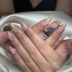 V.O Nails and Spa - Largo best nail salon