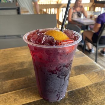 Finn’s Dockside Bar & Grill - Sports Bars Near Me - Apollo Beach, Florida