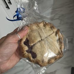 Blueberry pie