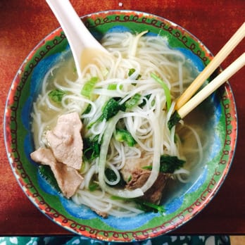 Pho Doa - I like to ask for an extra bowl so I can either share or take the rest home. One bowl is too much for me. - Vietnamese Near Me - Murrieta, California Pho Doa - I like to ask for an extra bowl so I can either share or take the rest home. One bowl is too much for me. - Vietnamese Near Me - Murrieta, California