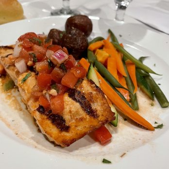 LouCas - Grilled Atlantic Salmon - Italian Near Me - Edison, New Jersey LouCas - Grilled Atlantic Salmon - Italian Near Me - Edison, New Jersey