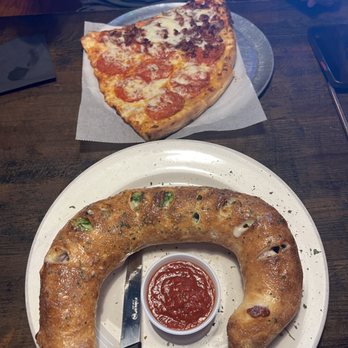 CARMINES PIE HOUSE - 1222 Photos & 987 Reviews - 2677 Forbes St