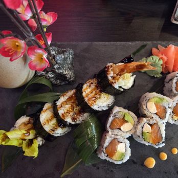 Straw Hat Sushi - Japanese Near Me - Frankfort, Illinois Straw Hat Sushi - Japanese Near Me - Frankfort, Illinois