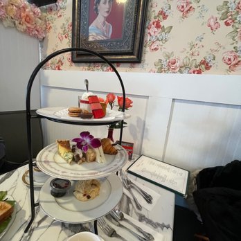 Robinsons Tea Room - Afternoon tea lunch - Desserts Near Me - Stony Brook, New York