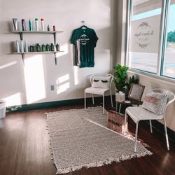 The Farmers Daughter Salon - Waiting / retail area for guest to wait to get a service done or to purchase their products.
