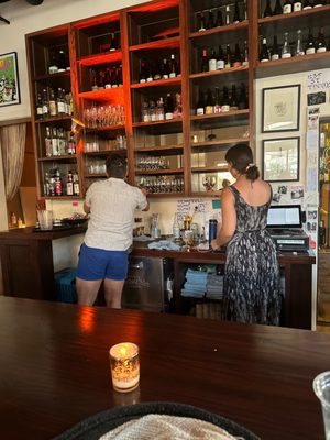 THE TELL ME BAR by null