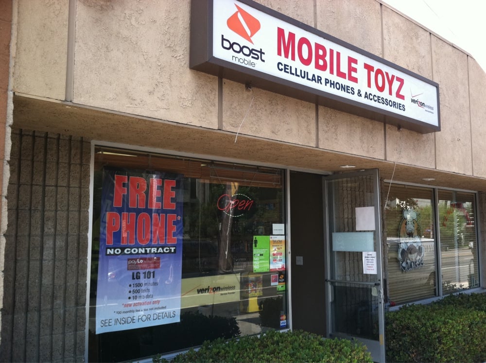 MOBILE TOYZ 6117 Reseda Blvd, Tarzana, California Toy Stores