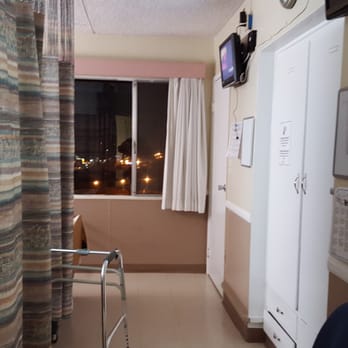 Palomar Heights Post Acute - Tiny rooms with no privacy. - Skilled Nursing Near Me - Escondido, California Palomar Heights Post Acute - Tiny rooms with no privacy. - Skilled Nursing Near Me - Escondido, California
