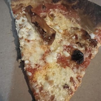 Razza - Guancia slice - very yummy - Pizza Near Me - Jersey City, New Jersey Razza - Guancia slice - very yummy - Pizza Near Me - Jersey City, New Jersey