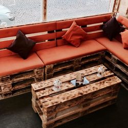 Edda's Eiscafé - Große Sitzecke innen