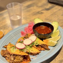 Taqueria Los Mayas - Quesa\Birria (3)