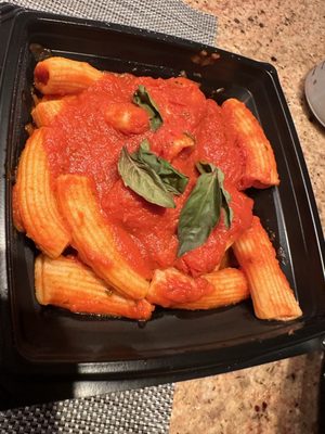 Luca's Ristorante by null