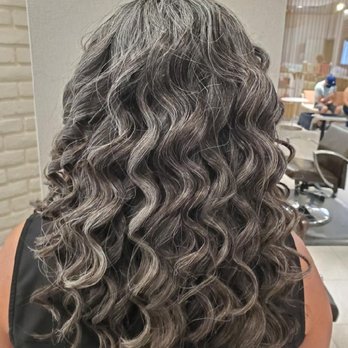 The SALON by InStyle inside JCPenney - Great style with volume and curls! - Hair Salons Near Me - Glendale, California The SALON by InStyle inside JCPenney - Great style with volume and curls! - Hair Salons Near Me - Glendale, California