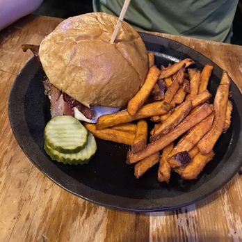 Three Monkeys Cafe - Smash burger! - New American Near Me - Philadelphia, Pennsylvania